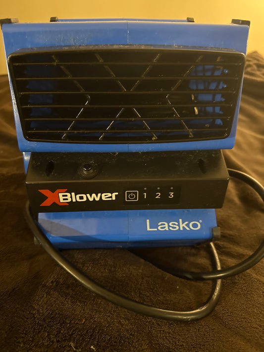 X-Blower Fan by: Lasko w/USB Function
